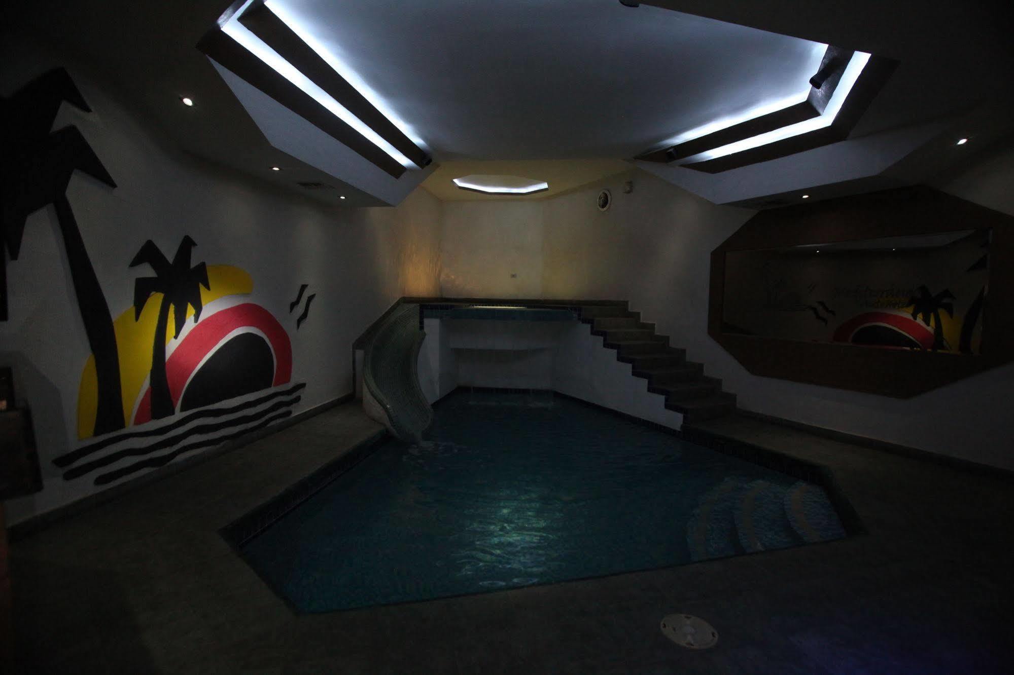 Motel Mediterraneo Mexicali Eksteriør bilde