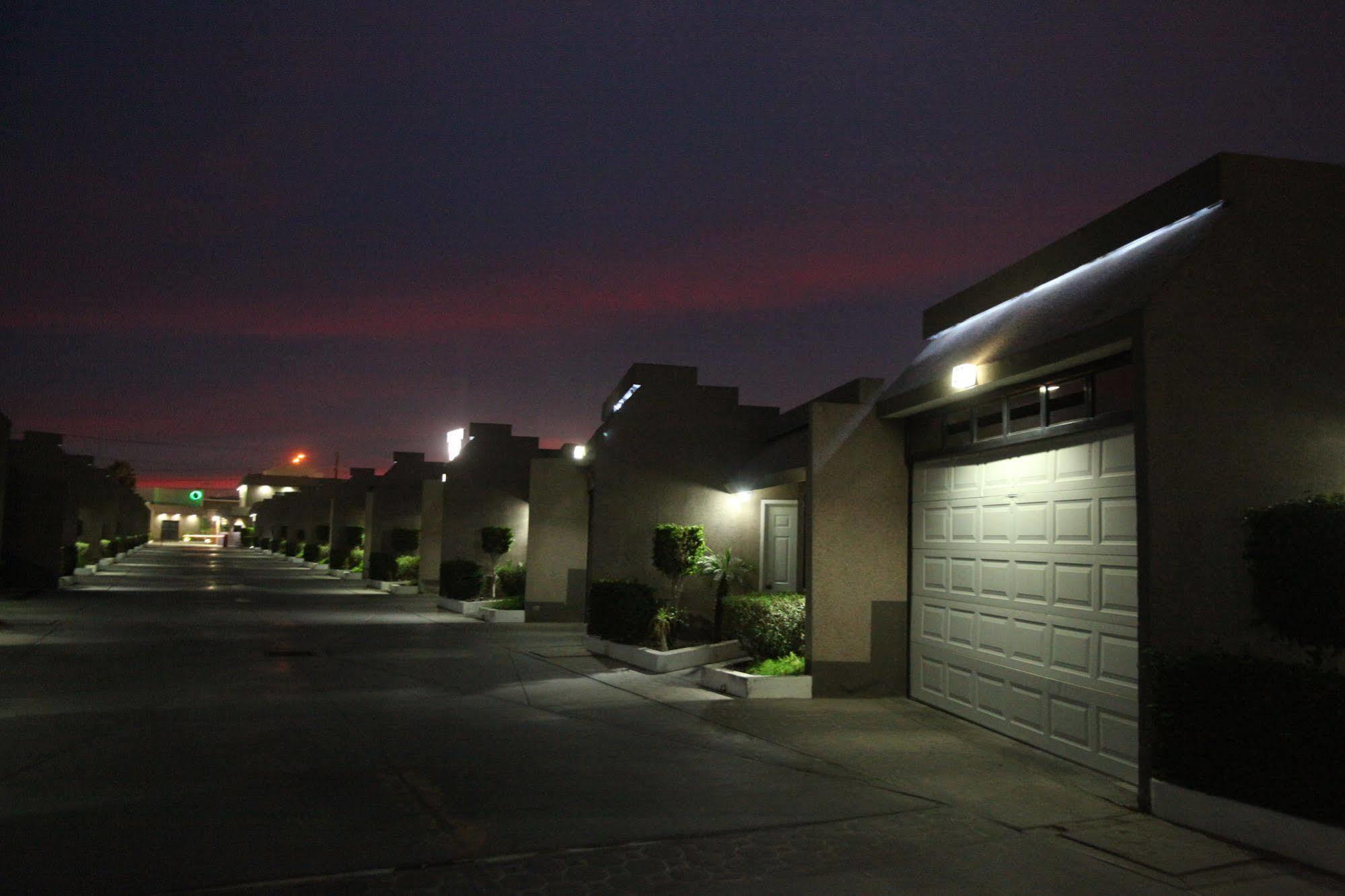 Motel Mediterraneo Mexicali Eksteriør bilde